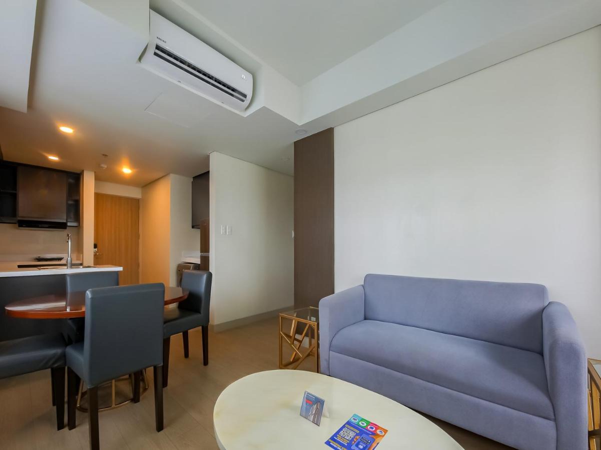 Capital O 804 The Residences At Bonifacio Civic Center 马尼拉 外观 照片