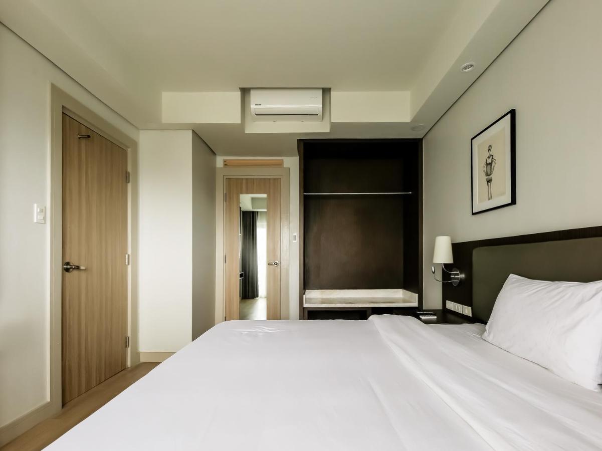 Capital O 804 The Residences At Bonifacio Civic Center 马尼拉 外观 照片
